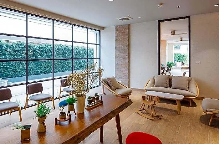 Clef Hotel